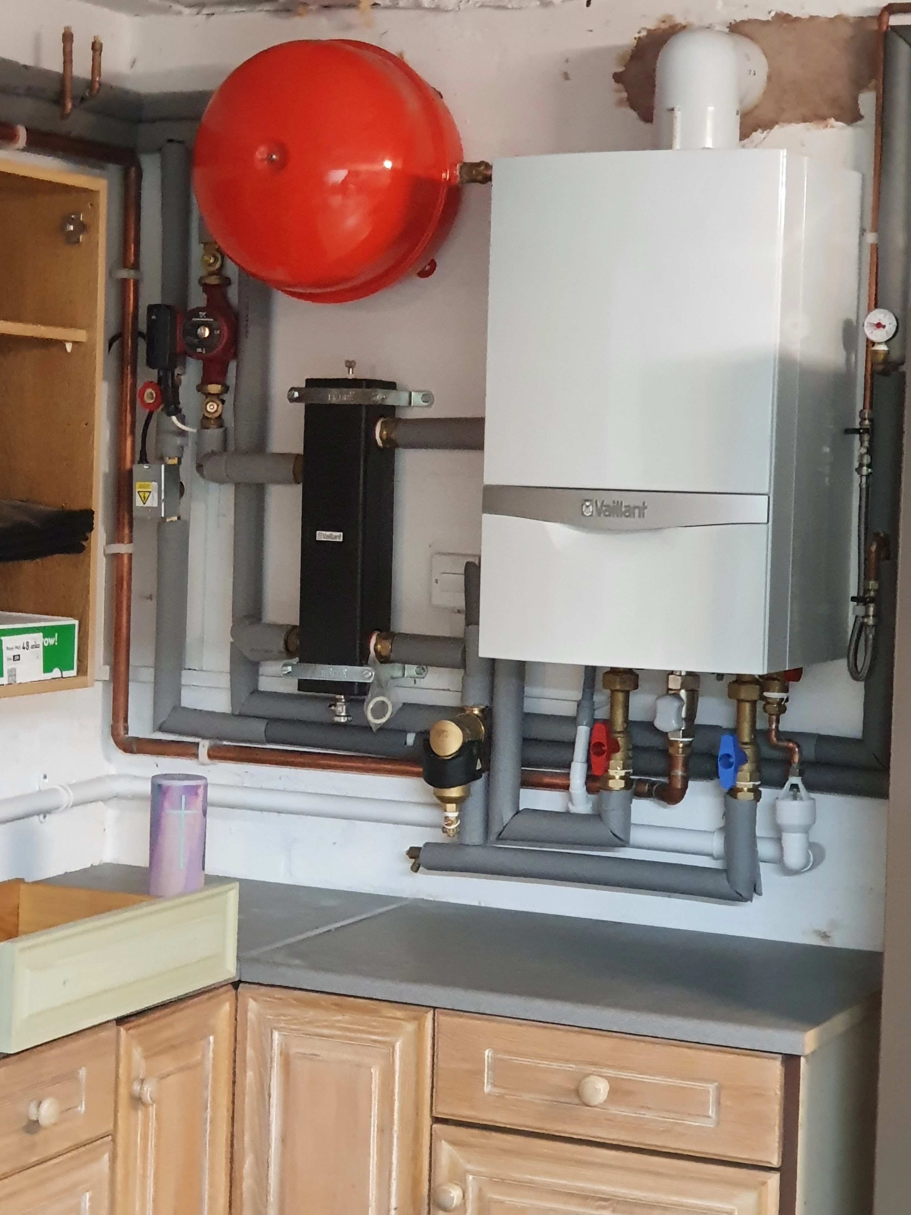 Vaillant boiler with pipework